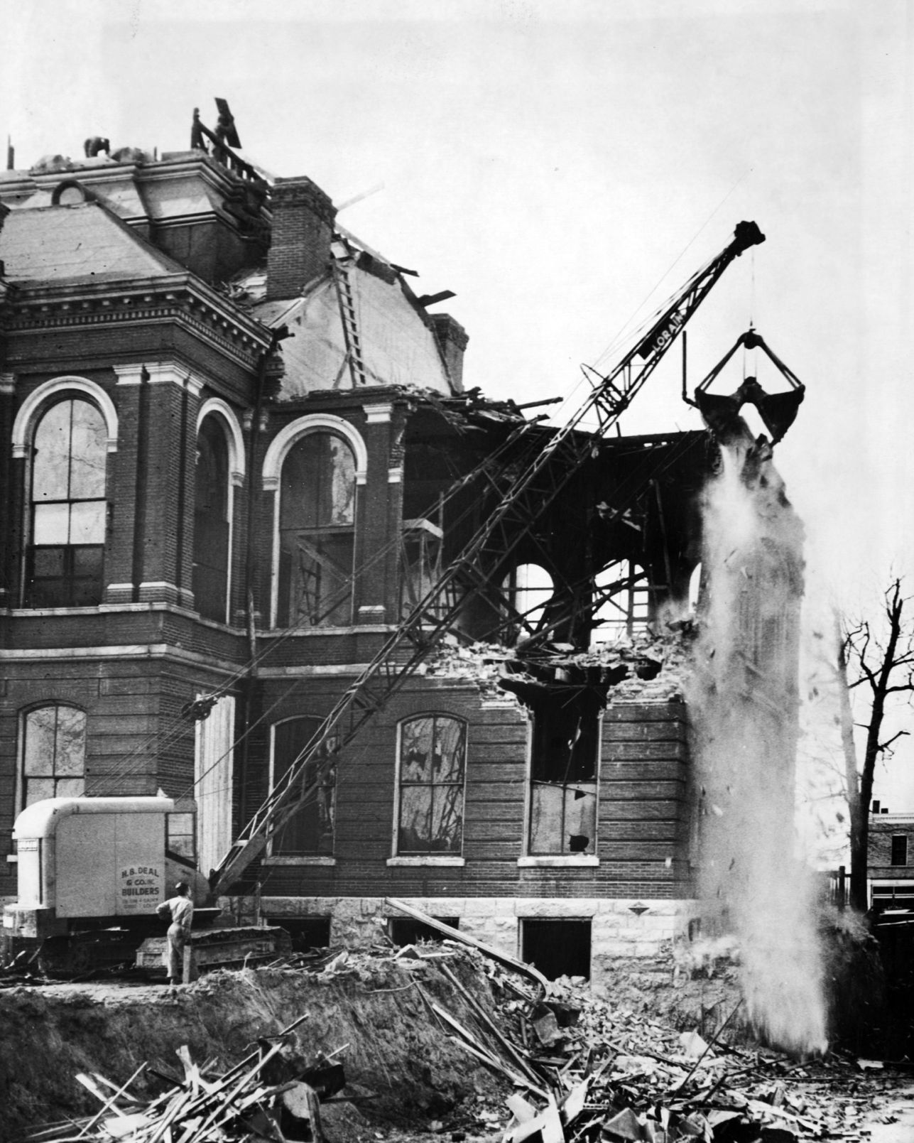Look Back: Old County Courthouse, 1878